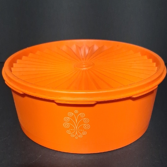 Vintage Tupperware Orange Food Storage Container - Picture 1 of 6